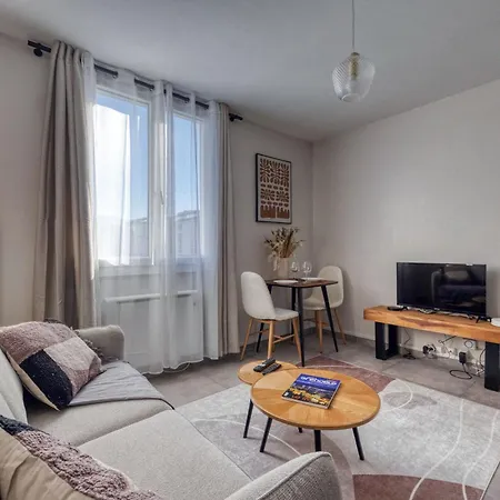 Le Perroquet - Parking - Campus Appartement Saint-Martin-dʼHères