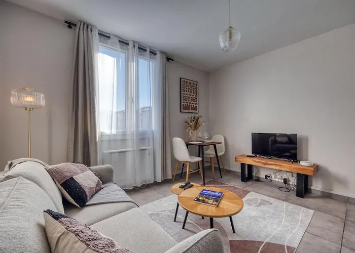 Le Perroquet - Parking - Campus Appartement Saint-Martin-dʼHères