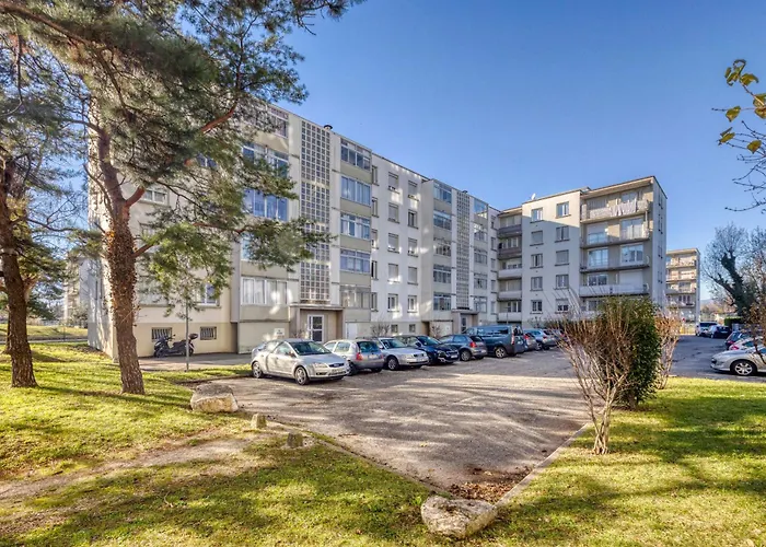Le Perroquet - Parking - Campus Appartement